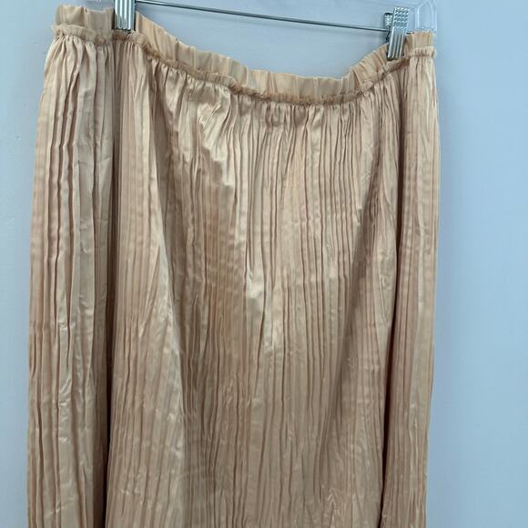 Sundance Pleated gold front slits Gold Maxi Skirt size L-XL - Picture 4 of 9